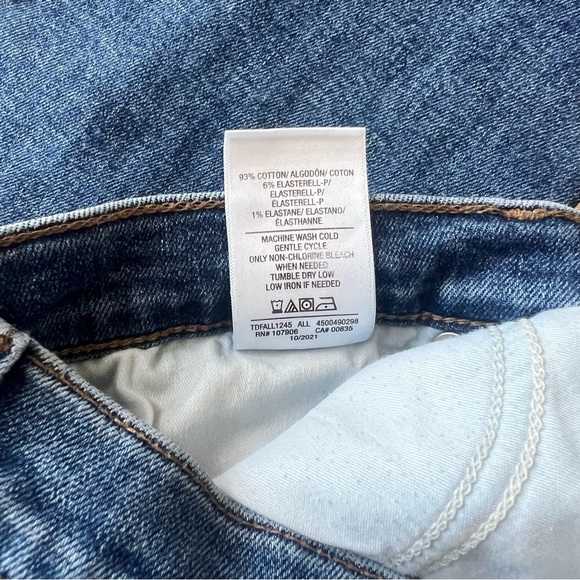 Hudson Jeans Light Blue Ankle Cropped Denim - Picture 9 of 11